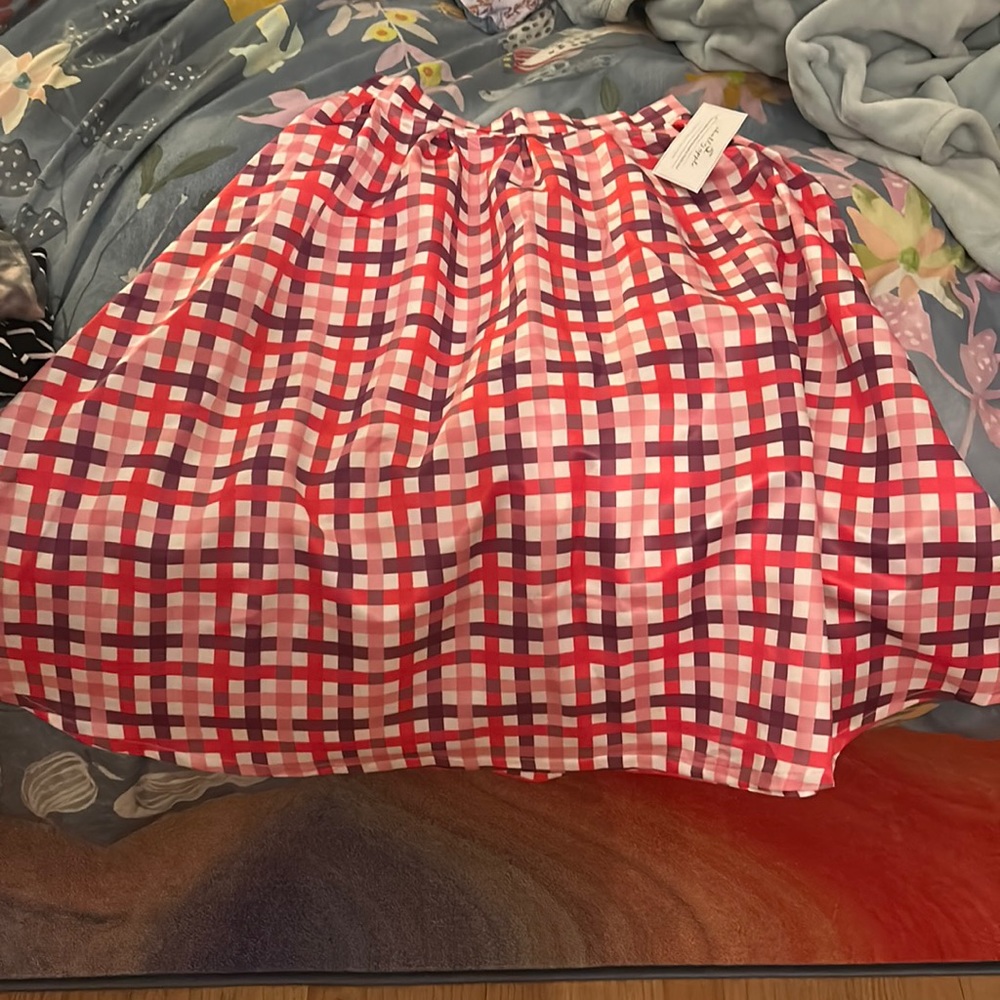 Shabby apple NWT a Barbiecore pink skirt